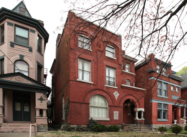 1438 S 4th St in Louisville, KY - Building Photo - Building Photo