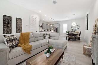 4921 N Nebraska Ave in Tampa, FL - Building Photo - Building Photo