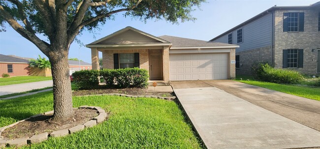 property at 8830 Summerset Meadow Ct