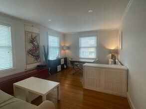348 Harvard St in Cambridge, MA - Building Photo - Building Photo