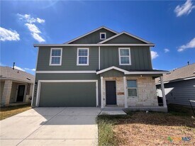 10646 Vinateros Dr in Converse, TX - Building Photo