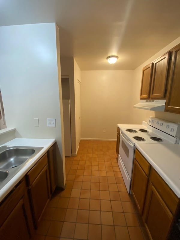 613 Palisades Dr, Unit 613 in Pacific, MO - Building Photo - Building Photo