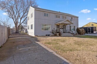 1517-1519 Thayer Dr in Richland, WA - Building Photo - Building Photo