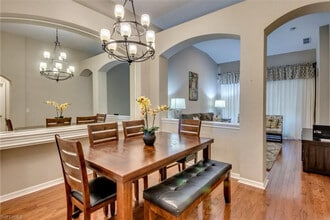 7856 Lake Sawgrass Loop in Ft. Myers, FL - Building Photo - Building Photo