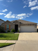 2437 Buelingo Ln in Fort Worth, TX - Building Photo