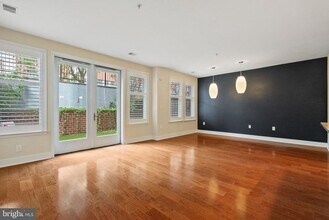 1811 14th St N in Arlington, VA - Building Photo - Building Photo
