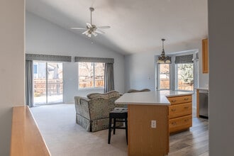 2815 Decatur Dr in Broomfield, CO - Building Photo - Building Photo