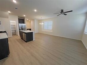 27922 Western Crk Ct in Katy, TX - Building Photo - Building Photo