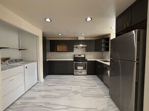 103 Stoneridge Ln in San Francisco, CA - Building Photo - Building Photo