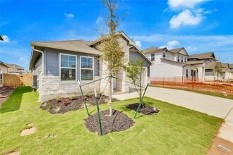 1624 Homestead Farms Dr in Round Rock, TX - Building Photo - Building Photo