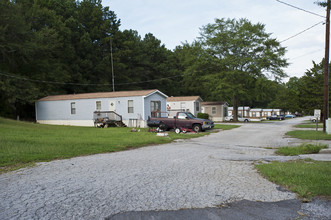 Walton Planned Community in Loganville, GA - Building Photo - Building Photo