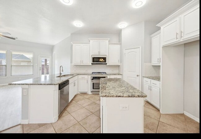 725 Gray Washington Dr