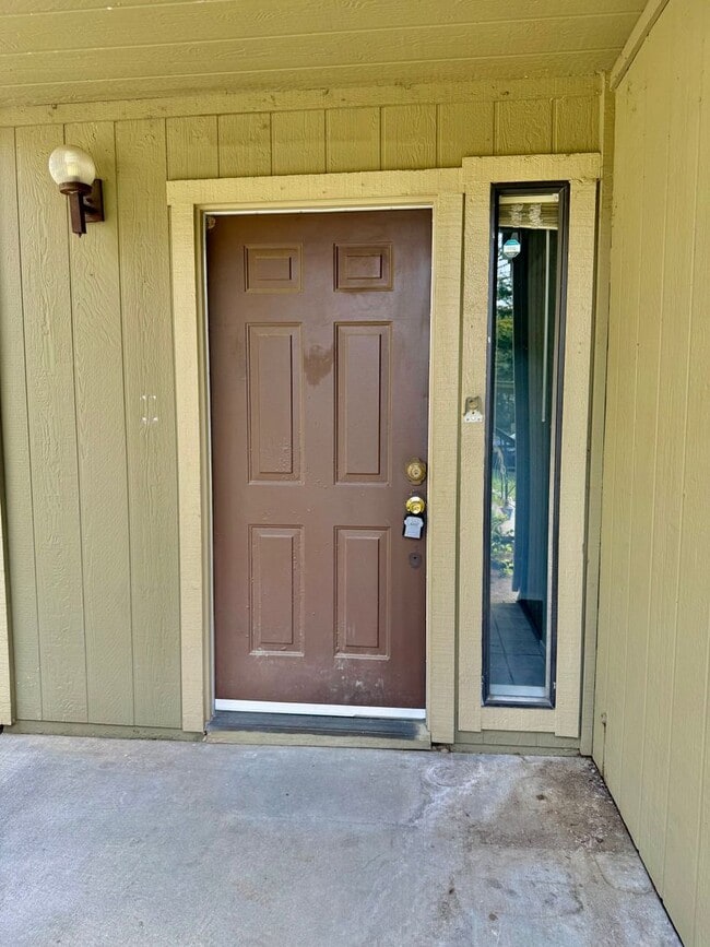 property at 720 Sunrise Ave