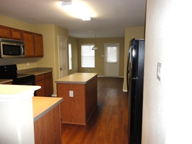 118 Fontana Albero in San Antonio, TX - Building Photo - Building Photo