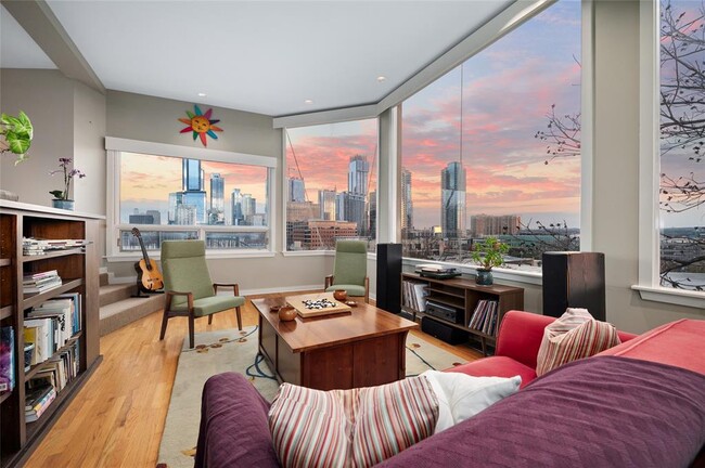 property at 1106 W 6th St