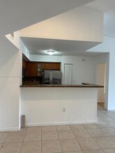 4828 N State Rd 7 in Coral Springs, FL - Building Photo - Building Photo