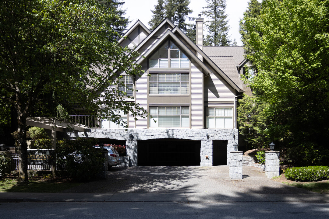 Castlewoods in Port Moody, BC - Building Photo