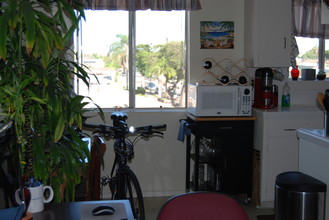 4369 W 132nd St in Hawthorne, CA - Foto de edificio - Interior Photo