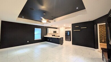 151 Calvert Oaks Dr in Pensacola, FL - Building Photo - Building Photo