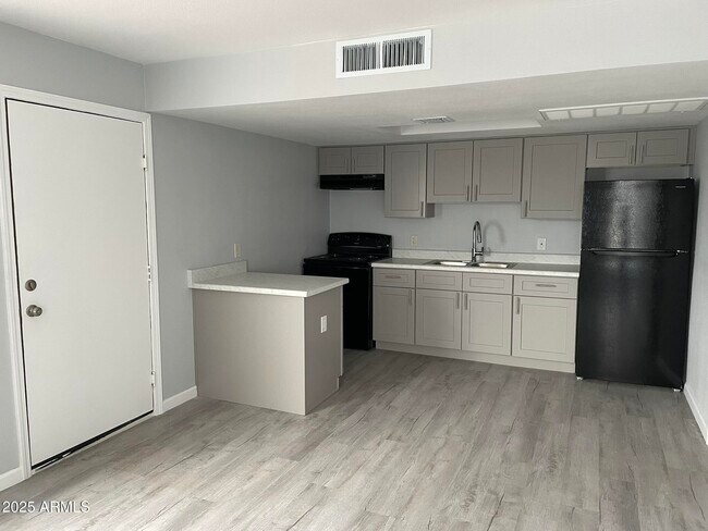 property at 1002 North 25th Pl