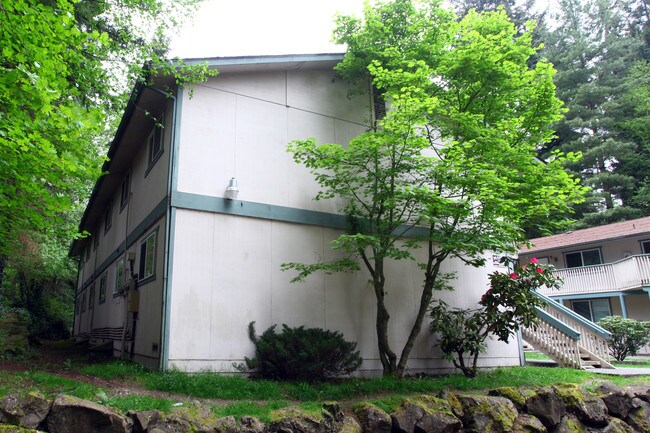 Cedar Trail Apts Bldg 2 in Lynnwood, WA - Building Photo - Building Photo