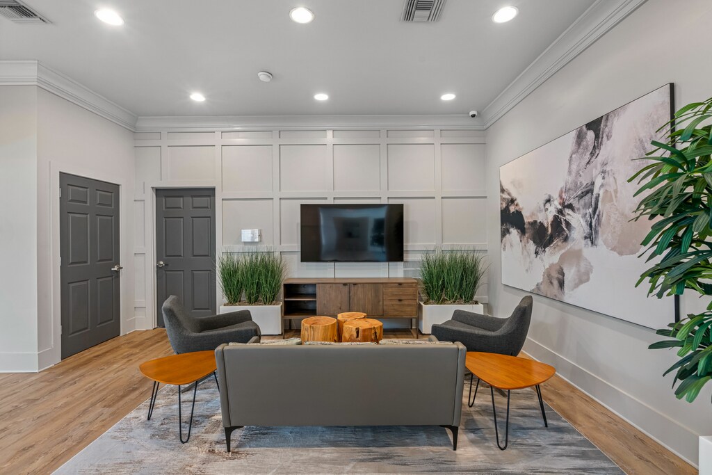 Vue Tampa Student Housing Apartments in Tampa, FL