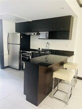 1545 Drexel Ave in Miami Beach, FL - Building Photo - Building Photo