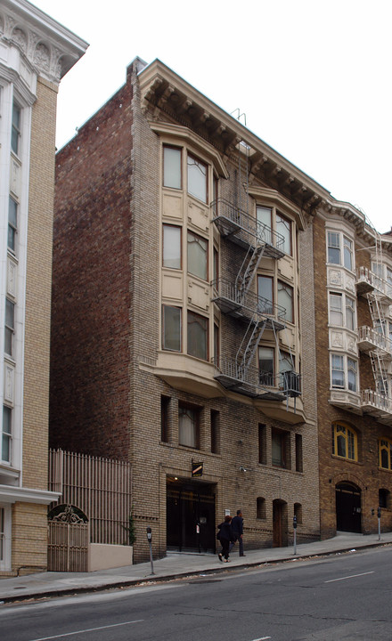 Reed Apartments in San Francisco, CA - Building Photo