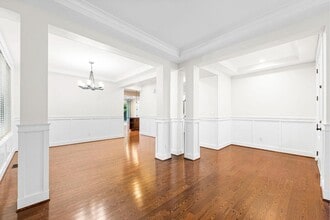 4810 70th Ave Ct W in University Place, WA - Building Photo - Building Photo