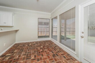 10404 Regent St in Oklahoma City, OK - Building Photo - Building Photo