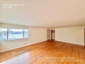 850 NE 86th St in Seattle, WA - Building Photo - Building Photo