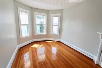 759 Columbia Rd, Unit 1 in Boston, MA - Building Photo - Building Photo