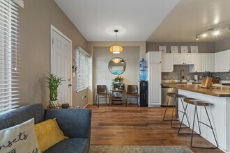 91-1059-1059 Kaimalie St in Ewa Beach, HI - Building Photo - Building Photo