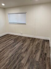 4807 El Camino Ave, Unit Apt C in Carmichael, CA - Foto de edificio - Building Photo