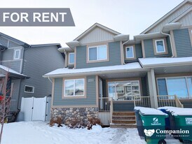 890 McFaull Rise in Saskatoon, SK - Building Photo