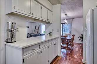 37 Dogwood Knob in Sapphire, NC - Foto de edificio - Building Photo