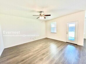 149 Longhorn Pass in Caddo Mills, TX - Foto de edificio - Building Photo