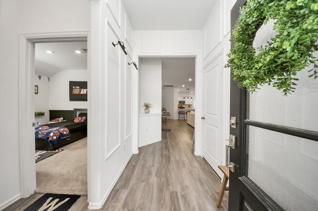 property at 2835 Mistygate Ct