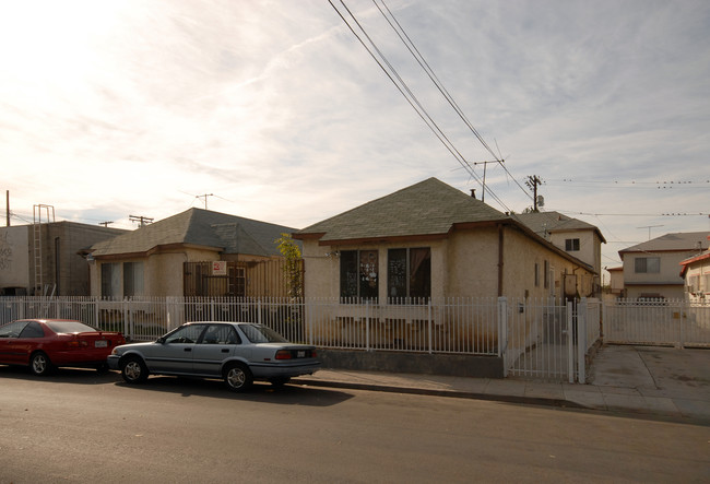 111 N Avenue 25 in Los Angeles, CA - Building Photo - Building Photo