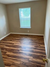 286 Golden Pond Ave in Oak Grove, KY - Building Photo - Building Photo