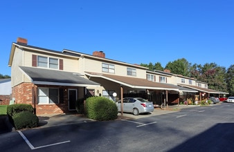 000 Timberline Cir SE in Winston-Salem, NC - Building Photo - Building Photo