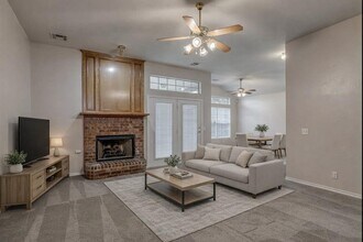 1224 Capitol Dr in Edmond, OK - Building Photo - Building Photo