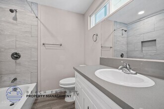 515-517 N. Juanita Ave. in Redondo Beach, CA - Building Photo - Building Photo