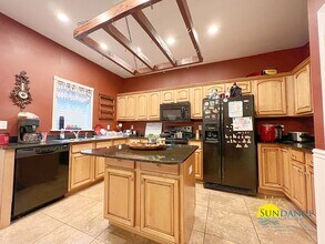 1541 Bentley Cir in Fort Walton Beach, FL - Building Photo - Building Photo