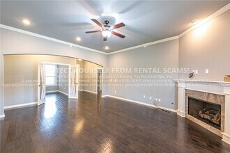 2912 W Featherock Way in Fayetteville, AR - Building Photo - Building Photo