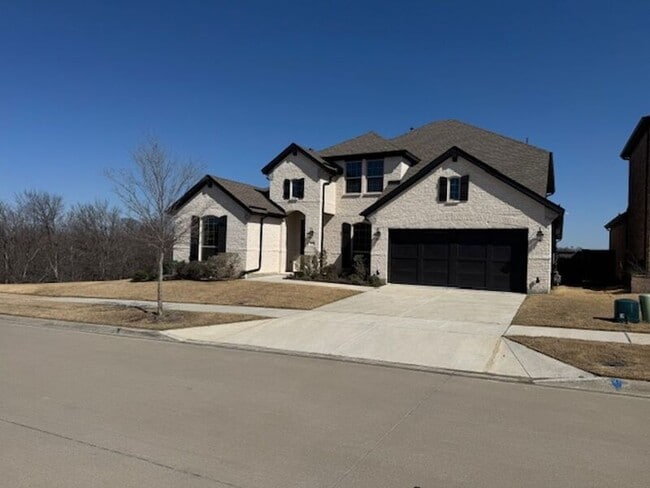 property at 5212 Shadetree St