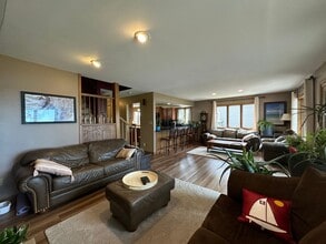 N60W34994-W34994 Lake Dr in Oconomowoc, WI - Building Photo - Building Photo