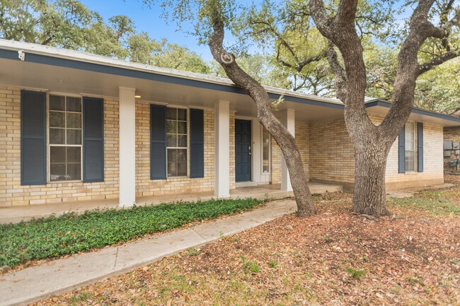 8310 Watch Tower St in San Antonio, TX - Building Photo - Building Photo