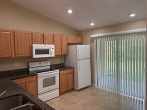 113 Brunswick Ln in Palm Coast, FL - Building Photo - Building Photo