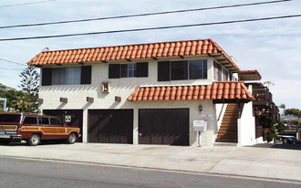 231 Avenida Monterey Apartments